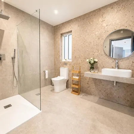Veca 2 New With Side Seaviews St. Paul's Bay