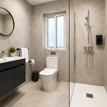 Veca 2 New With Side Seaviews